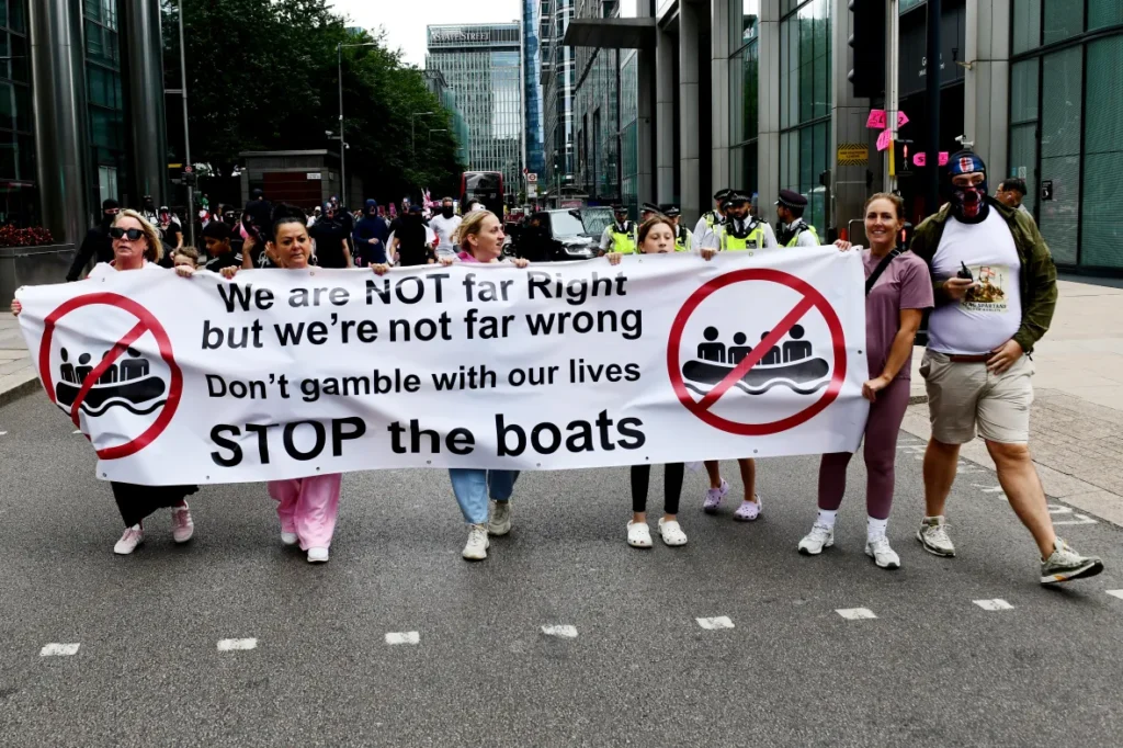 Violence Breaks Out in London as Anti-Asylum Protesters Clash with Counter-Demonstrators