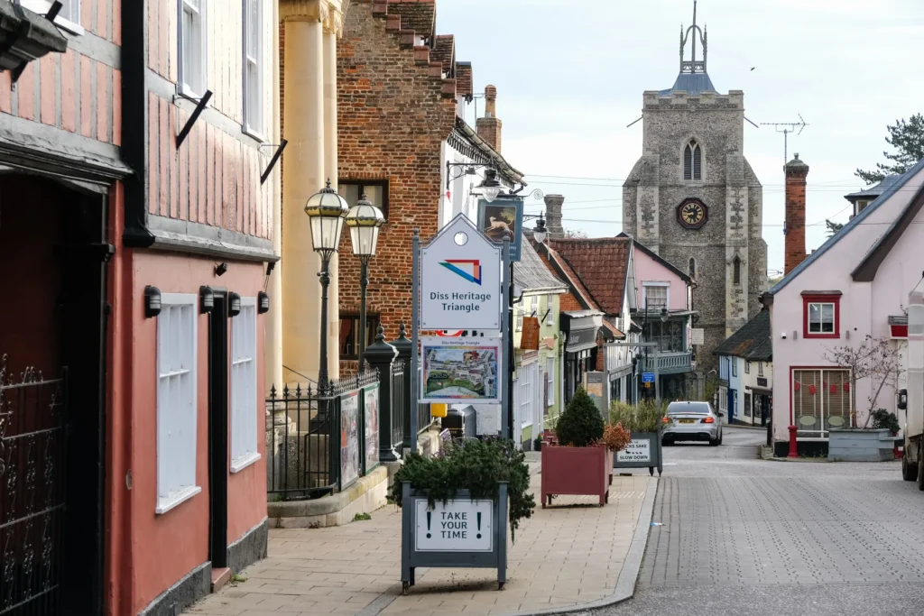 Diss High Streets Struggle as Rising Costs Force Business Closures