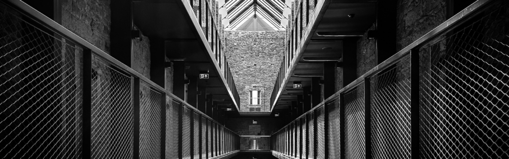 Police Chiefs Warn of Crime Surge as Ministers Push Prison Sentence Cuts