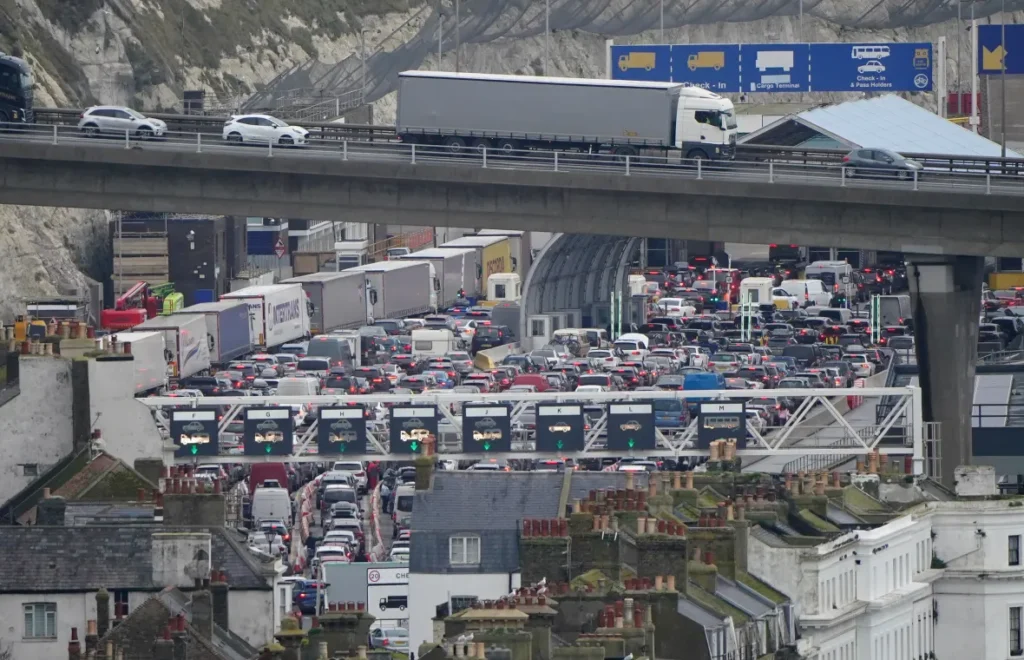 Cross-Channel Travel Disrupted Ahead of Christmas Due to Border Issues