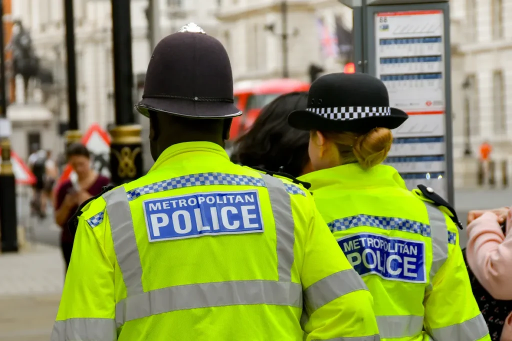 Met Police Vetting Failures Allowed Rogue Officers to Join Force