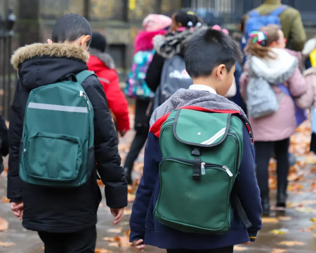 Primary Schools Urged to Show ‘Exceptional Caution’ on Social Transition