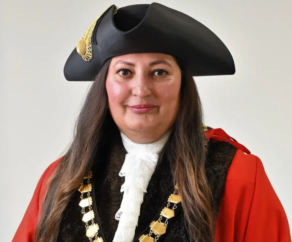 Naheed Ejaz trial, Bracknell mayor news, Diwan Khan rape case, Winchester Crown Court, Bracknell Forest crime, perverting course of justice, teenage sexual assault, UK court cases, MDMA sexual assault, Bracknell crime news